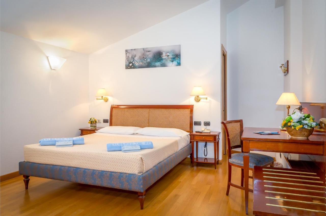 Hotel Tre Re Como Eksteriør bilde