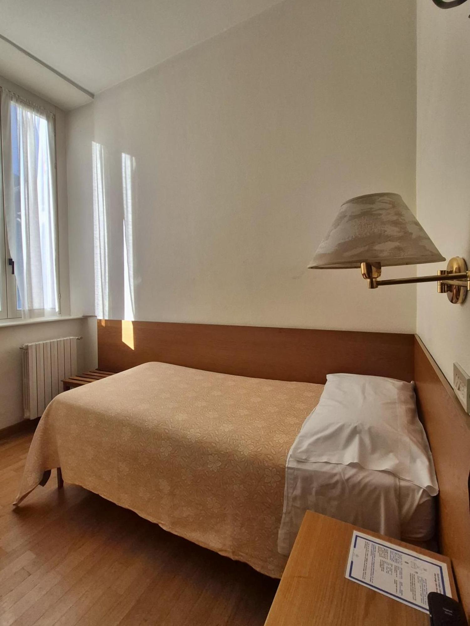 Hotel Tre Re Como Eksteriør bilde