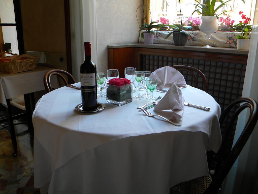 Hotel Tre Re Como Eksteriør bilde